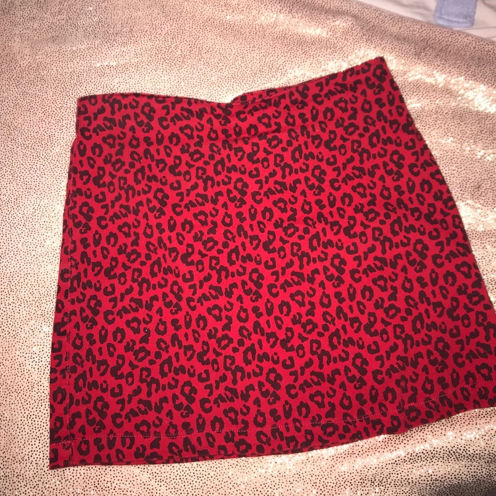 Red cheetah print skirt!